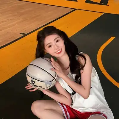 董龙涵